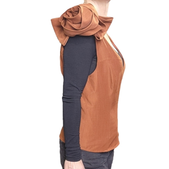 Perfect accent top😍 - Picture 9 of 16